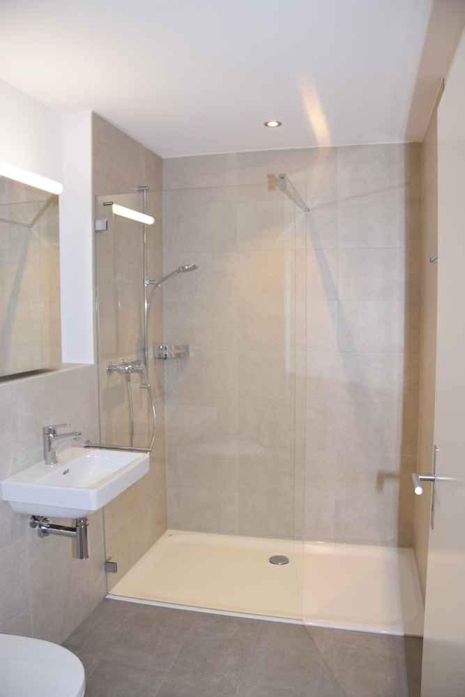 Dusche / Toilette